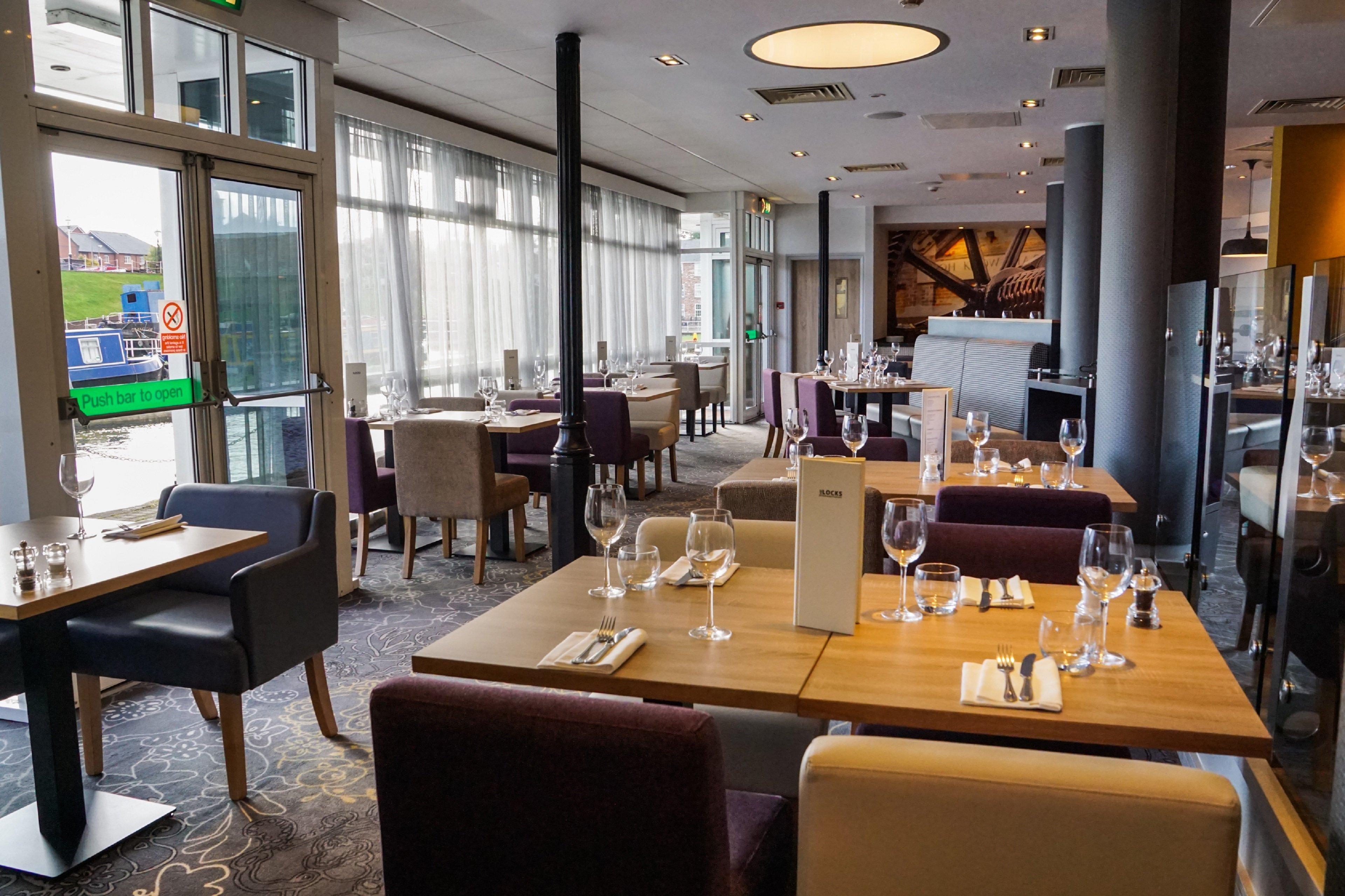 Holiday Inn Ellesmere Port/Cheshire Oaks By Ihg Exteriér fotografie